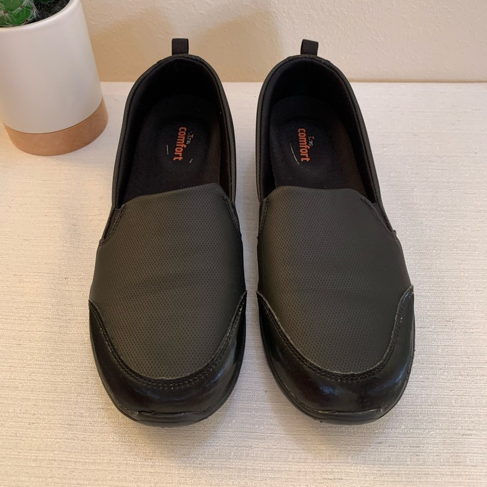 safetstep slip resistant shoes